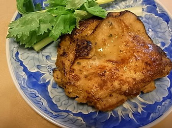 タイ料理レシピ「イエローカレーローストチキン」